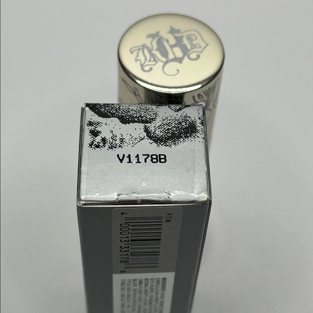 Kat Von D Foiled Love Lipstick Color “FTW” NIB - Picture 10 of 13